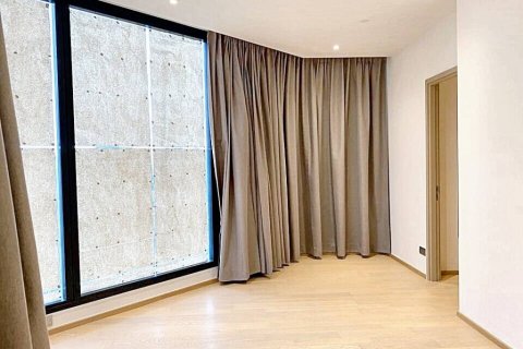 Кондоминиум с 2 спальнями в Дин Даенге, Бангкок, Таиланд № 104599 - фото 1