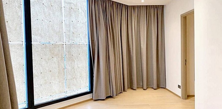 Кондоминиум с 2 спальнями в Дин Даенге, Бангкок, Таиланд № 104599