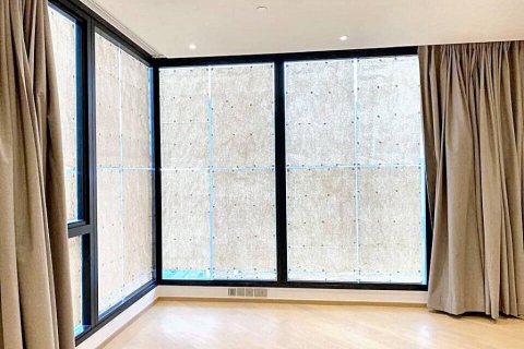 Кондоминиум с 2 спальнями в Дин Даенге, Бангкок, Таиланд № 104599 - фото 3