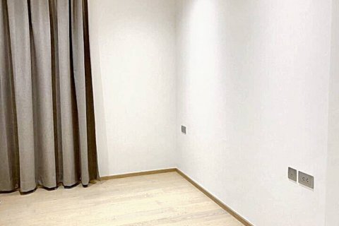 Кондоминиум с 2 спальнями в Дин Даенге, Бангкок, Таиланд № 104599 - фото 7