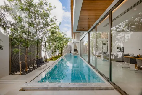 Villa à Phuket, Thaïlande 4 chambres № 107404