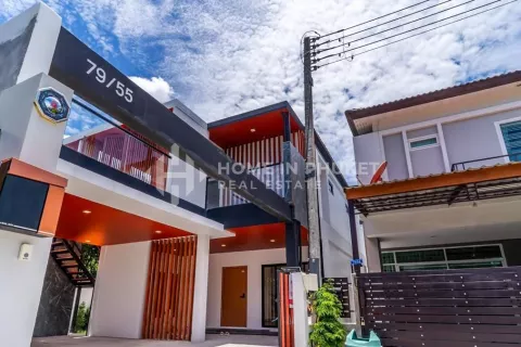 House in Phuket, Thailand 4 bedrooms № 131285 - photo 2