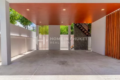 House in Phuket, Thailand 4 bedrooms № 131285 - photo 23