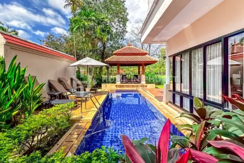 House in Phuket, Thailand 3 bedrooms № 131284 - photo 1