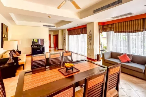 House in Phuket, Thailand 3 bedrooms № 131284 - photo 5