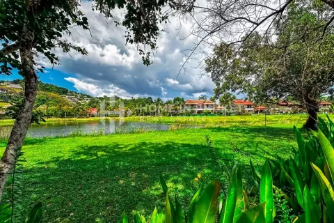 House in Phuket, Thailand 3 bedrooms № 131284 - photo 24