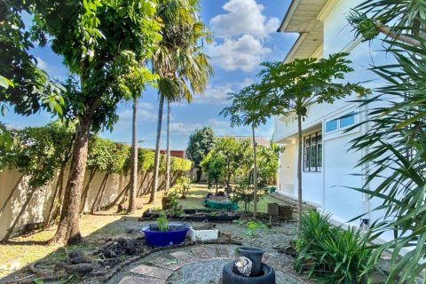 Дом в Нонтхабури, Таиланд с 4 спальнями  № 124864 - фото 3