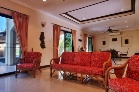 Дом в Саттахипе, Таиланд с 4 спальнями  № 86846 - фото 4