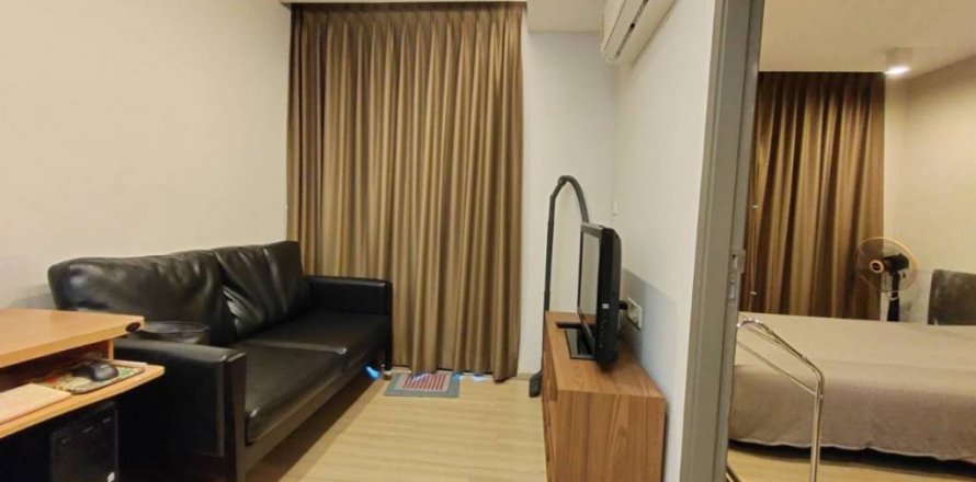 Condo à Bangkok, Thaïlande, 1 chambre  № 132477