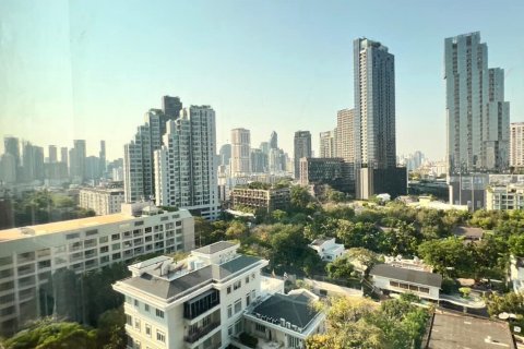 Condo in Khlong Toei, Bangkok, Thailand, 2 bedrooms  № 124050 - photo 13