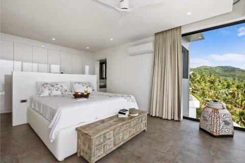 Villa in Ko Samui, Thailand 2 bedrooms № 124051 - photo 30