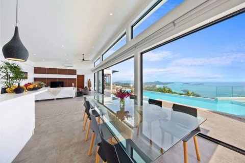 Villa in Ko Samui, Thailand 2 bedrooms № 124051 - photo 2