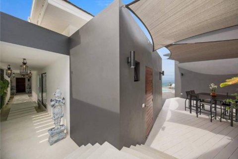 Villa in Ko Samui, Thailand 2 bedrooms № 124051 - photo 11