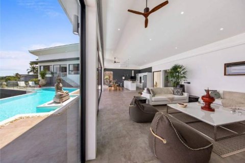 Villa in Ko Samui, Thailand 2 bedrooms № 124051 - photo 5