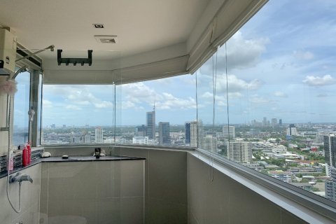 Condo in Khlong Toei, Bangkok, Thailand, 3 bedrooms  № 124048 - photo 6