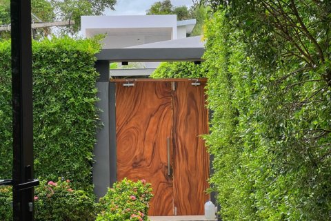 Villa in Phuket, Thailand 3 bedrooms № 132281 - photo 10