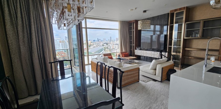 Condo à Sathon, Bangkok, Thaïlande, 4 chambres  № 132280