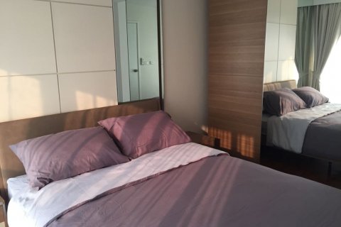 Кондоминиум с 2 спальнями в Бангкоке, Таиланд № 142968 - фото 9