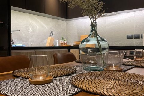 Кондоминиум с 2 спальнями в Бангкоке, Таиланд № 142964 - фото 3