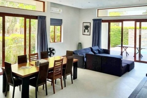 Вилла в Паклоке, Таиланд с 3 спальнями  № 85568 - фото 3