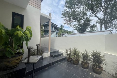 Дом в Кату, Таиланд с 2 спальнями  № 85571 - фото 2