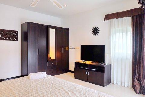 Студия в кондо на Пляж Джомтьен, Паттайя, Таиланд № 132156 - фото 10