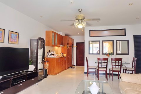 Студия в кондо на Пляж Джомтьен, Паттайя, Таиланд № 132156 - фото 13