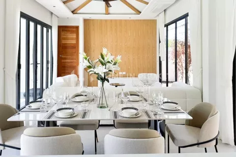 House in Rawai, Thailand 4 bedrooms № 131638 - photo 3