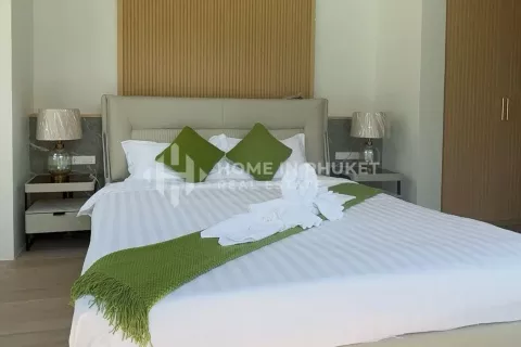 House in Rawai, Thailand 4 bedrooms № 131638 - photo 5