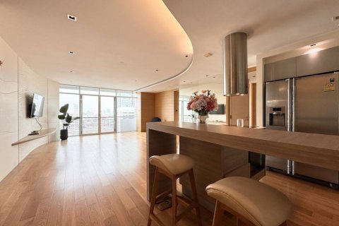 Condo à Bangkok, Thaïlande, 2 chambres  № 101905 - photo 1