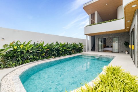 Villa in Phuket, Thailand 4 bedrooms № 121245 - photo 11