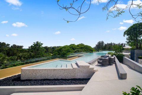 Condo in Bang Tao, Thailand, 3 bedrooms  № 132091 - photo 3