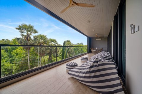 Condo à Bang Tao, Thaïlande, 3 chambres  № 132092 - photo 1