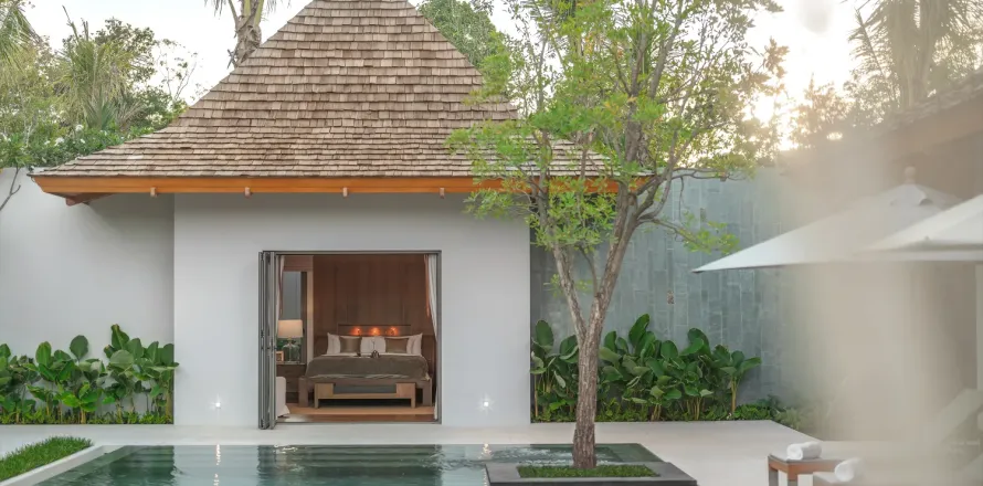 House in Bang Tao, Thailand 4 bedrooms № 132094