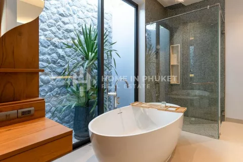 House in Phuket, Thailand 3 bedrooms № 131839 - photo 14