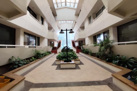 Кондоминиум с 3 спальнями в Паттайе, Таиланд № 123078 - фото 28