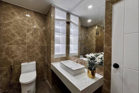 Вилла в Паттайе, Таиланд с 5 спальнями № 142888 - фото 15