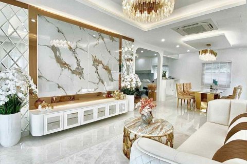 Вилла в Паттайе, Таиланд с 5 спальнями № 142888 - фото 10