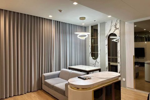 Кондоминиум с 2 спальнями в Бангкоке, Таиланд № 142953 - фото 1