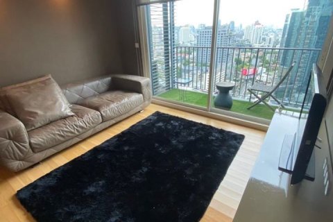 Кондоминиум с 2 спальнями в Бангкоке, Таиланд № 142955 - фото 3