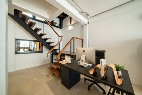 Townhouse in Bangkok, Thailand 3 bedrooms № 142952 - photo 5