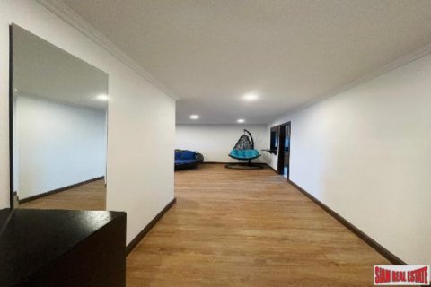 Квартира в Бангкоке, Таиланд с 3 спальнями  № 124848 - фото 8