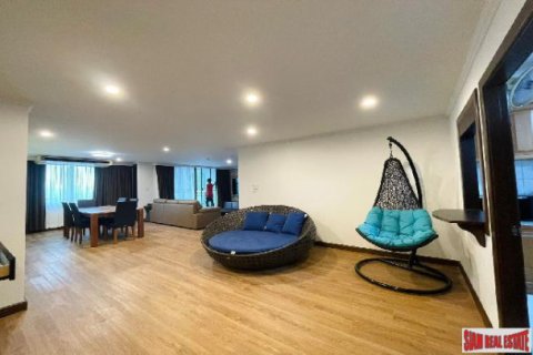 Квартира в Бангкоке, Таиланд с 3 спальнями  № 124848 - фото 10