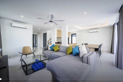 Maison à Bang Tao, Thaïlande 5 chambres № 84832 - photo 17