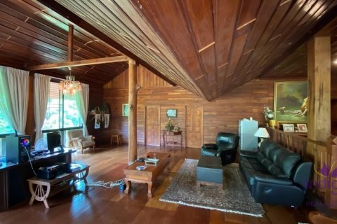 House in Chiang Mai, Thailand 4 bedrooms № 119908 - photo 14