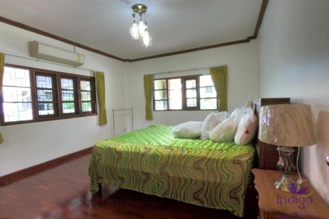 House in Chiang Mai, Thailand 6 bedrooms № 119906 - photo 11