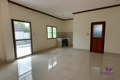 House in Chiang Mai, Thailand 6 bedrooms № 119906 - photo 10