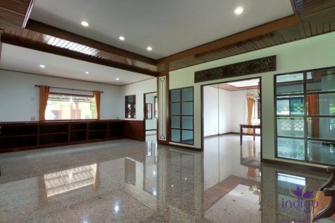 House in Chiang Mai, Thailand 6 bedrooms № 119906 - photo 7