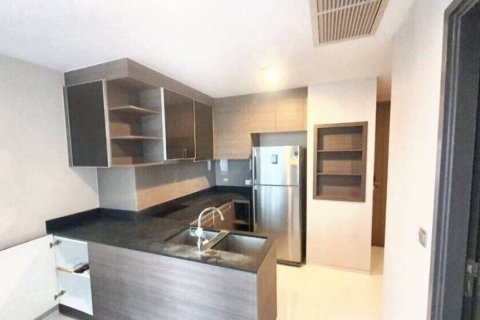 Condo in Khlong Toei, Bangkok, Thailand, 2 bedrooms  № 104823 - photo 4