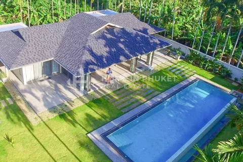 Дом в Май Кхао, Таиланд с 4 спальнями  № 130859 - фото 1